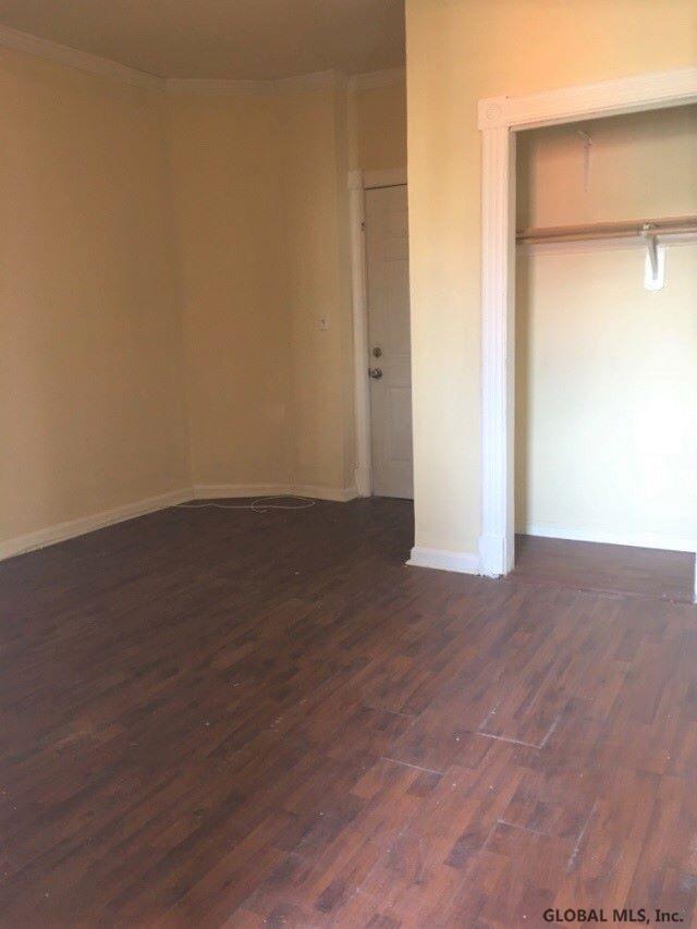 Building Photo - 379 MADISON Av
