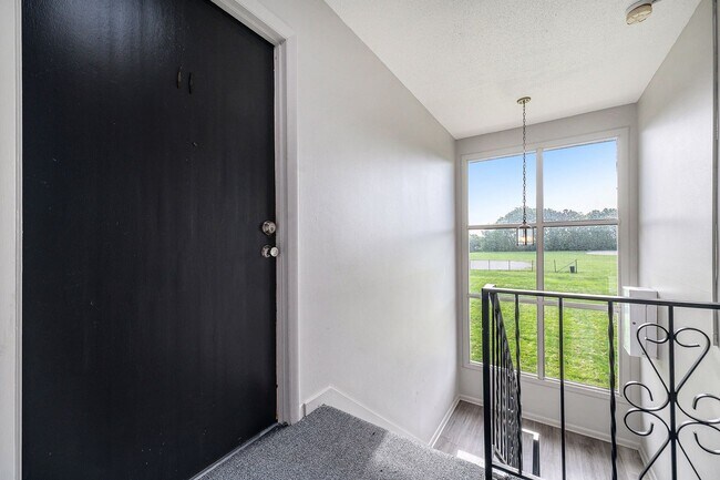 Foto del edificio - Blue Springs Apartments