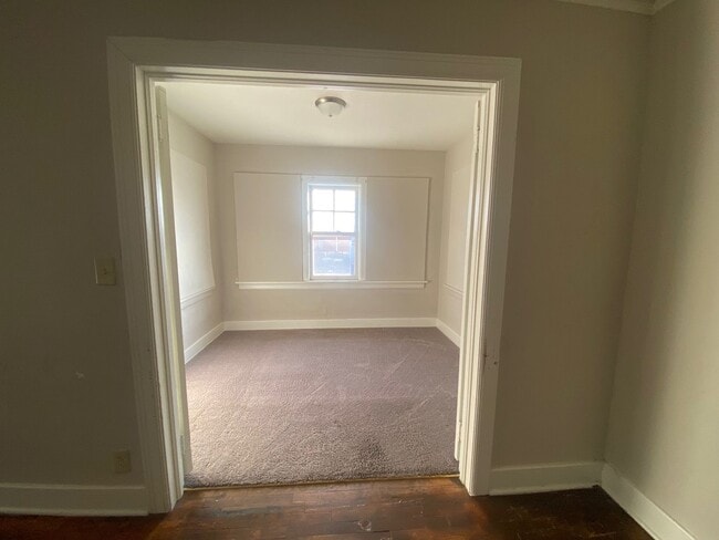 Building Photo - OPEN HOUSE!  1 Bedroom Home for Rent in Ne...