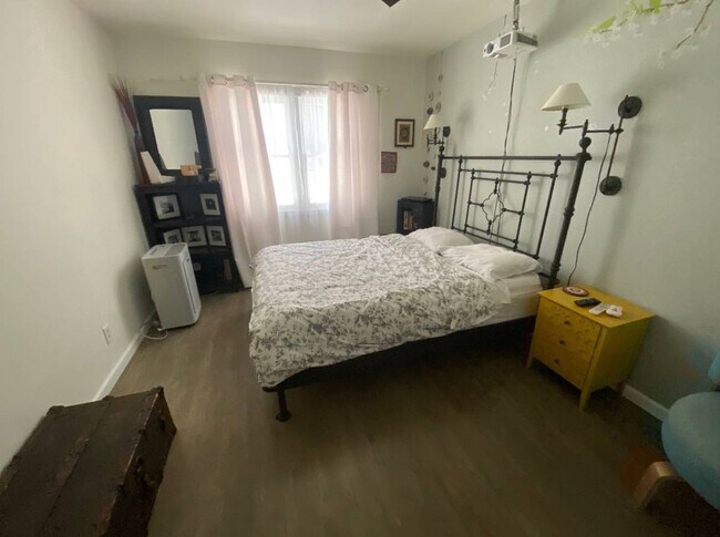 Bedroom - 1720 E 2nd St