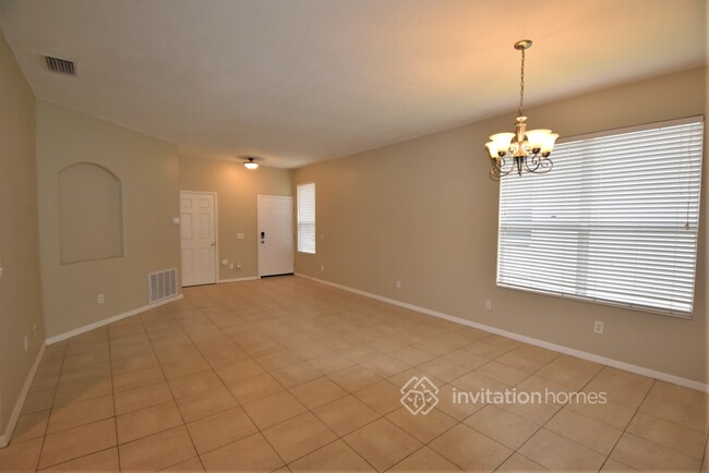 Building Photo - 10419 Avelar Ridge Dr