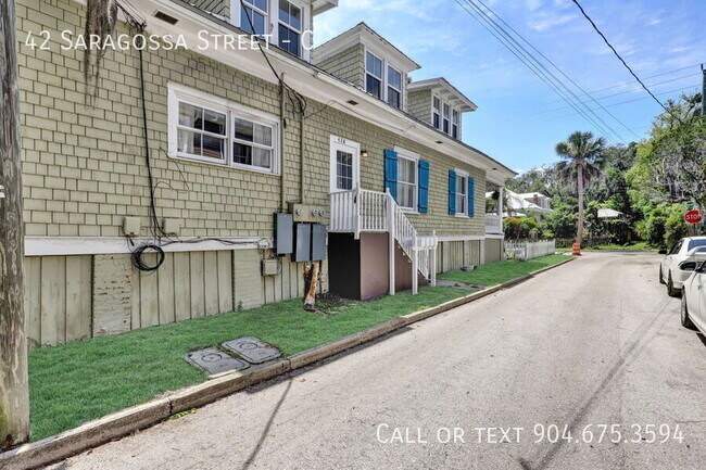 Building Photo - 42 Saragossa St