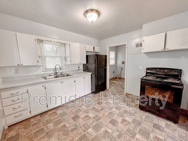 Foto del edificio - 1128 N Union St