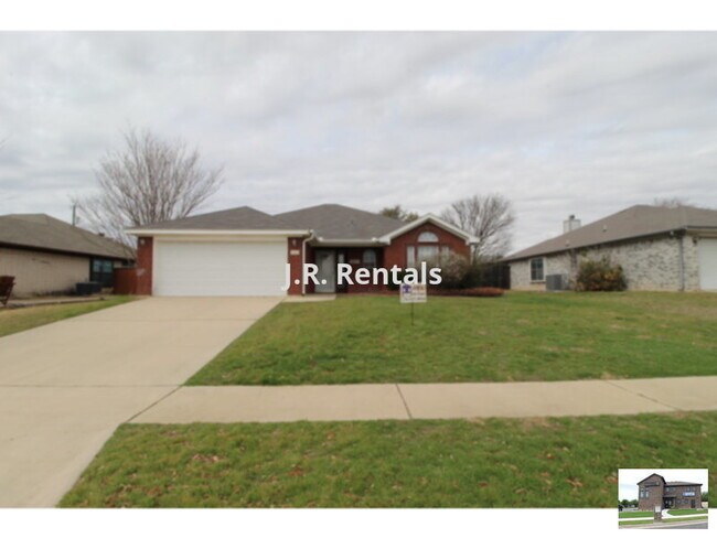 Foto del edificio - 5211 James Loop