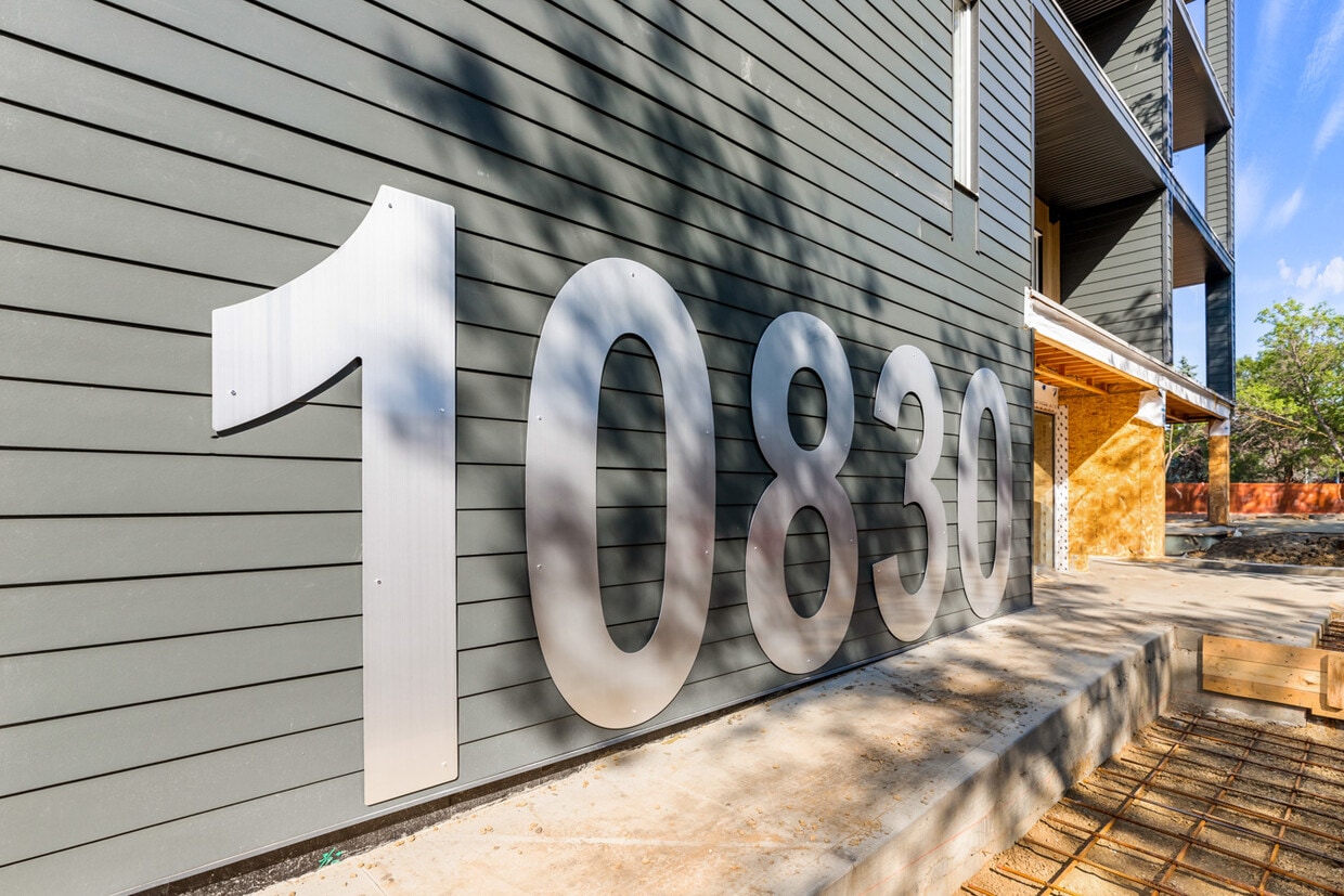 Primary Photo - 10830-10114 114 St NW