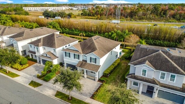 Foto del edificio - 8 Bedrooms 7 baths on a resort community