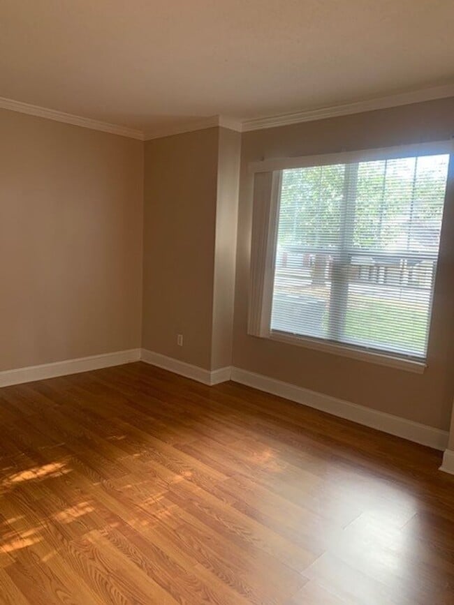 Foto del edificio - 2 bedroom 2 bath unit- Close to tanglewood!