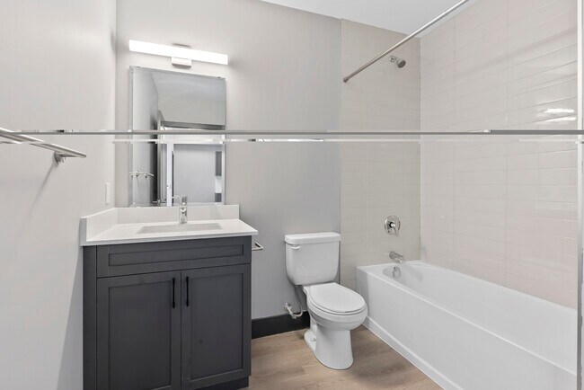 Photo du bâtiment - Forest Trail Suites