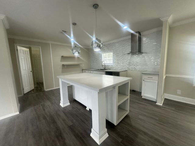 Foto del edificio - 13639 Wesleyan Blvd