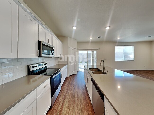 Foto del edificio - 5623 Lighting Hope Court