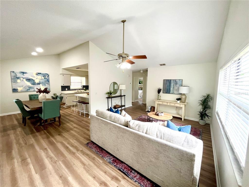Foto principal - 3237 Bear Creek Ln