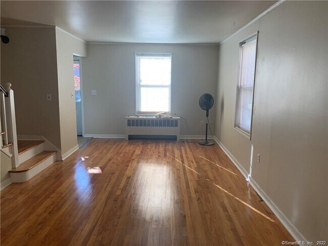 Building Photo - 19 Mencel Cir