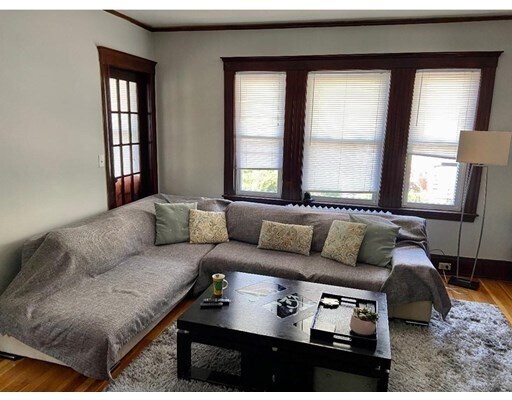 Building Photo - 58 Penfield St