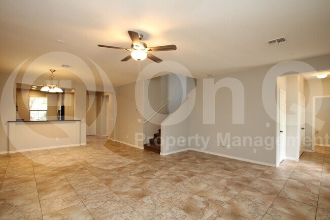 Building Photo - 4458 E Melrose St