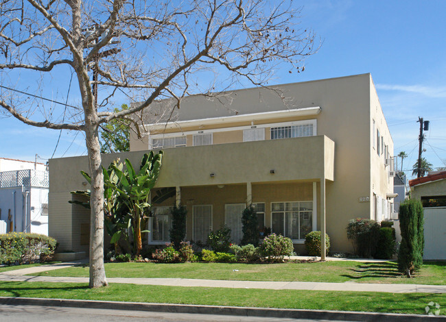 Building Photo - Rexford Dr. Apartments