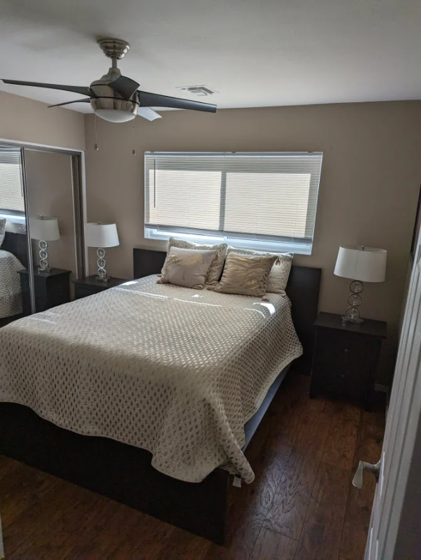 Foto principal - 8755 E Sage Dr