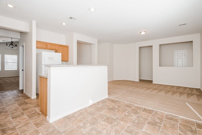 Foto del edificio - 4924 White Jade St