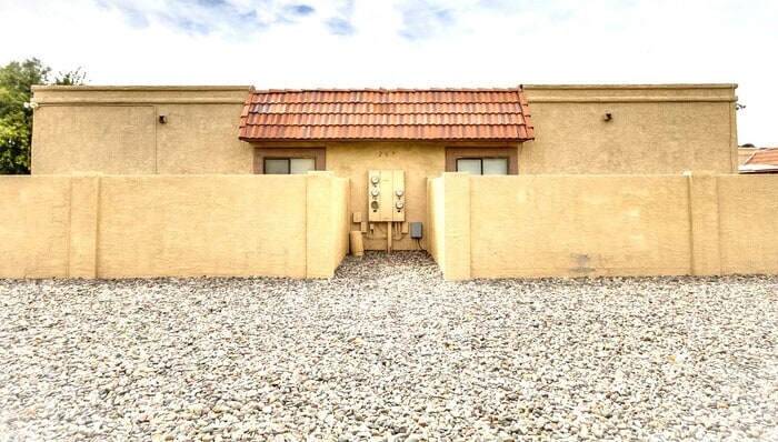 Cute 2 bedroom 1.75 bathroom - Cute 2 bedroom 1.75 bathroom