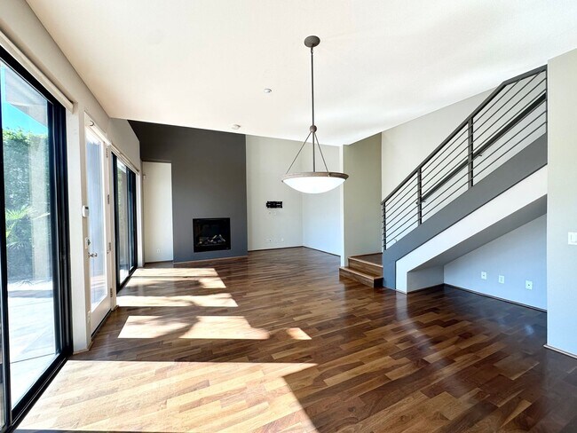 Foto del edificio - AVAILABLE NOW! 3-bedroom / 3.5 Bathroom Condo with Private Pool & Spa located in 48 & BARISTO!