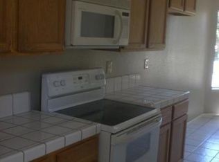 Foto del edificio - 9004 Pineridge Way