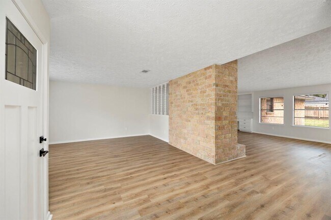 Foto del edificio - 21402 Park York Dr