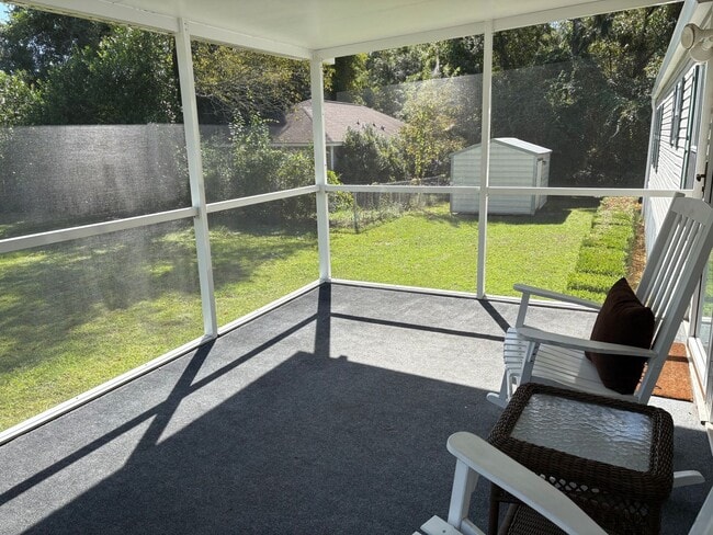 3 Bedroom in Crawfordville Available Now! - 3 Bedroom in Crawfordville Available Now! House