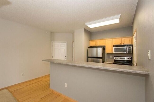 Building Photo - $1,560 | 2 Bedroom, 2 Bathroom 1st Floor Condo | No Pets | Available for August 1st, 2026 Move In!