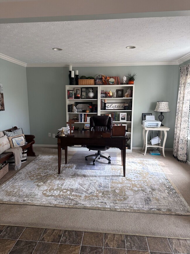 OFFICE - 12976 Dekoven Dr