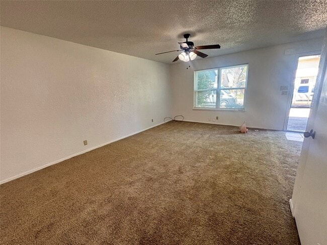 Photo - 2426 N Graham Dr Apartment