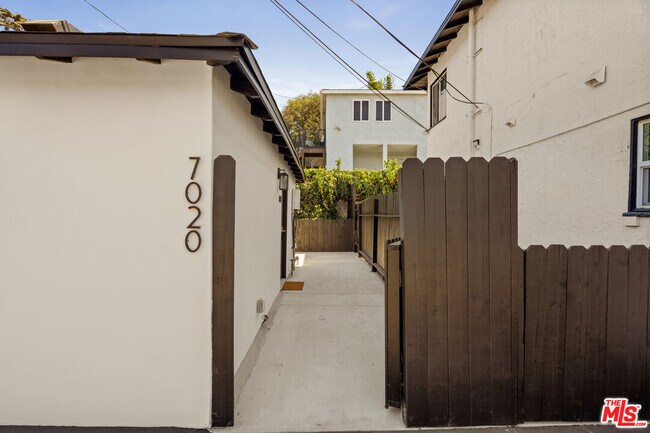 Building Photo - 7020 Ramsgate Ave
