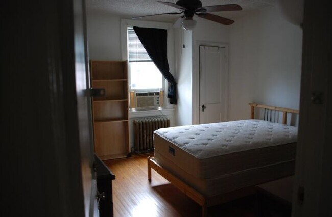 Foto del edificio - 227 E 33rd St