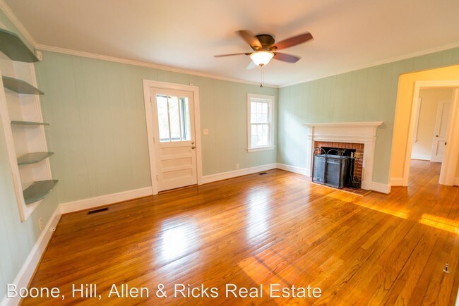Building Photo - 3 br, 2 bath House - 901 W Haven Blvd