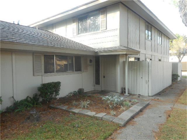 Building Photo - 5644 Birchmont Dr