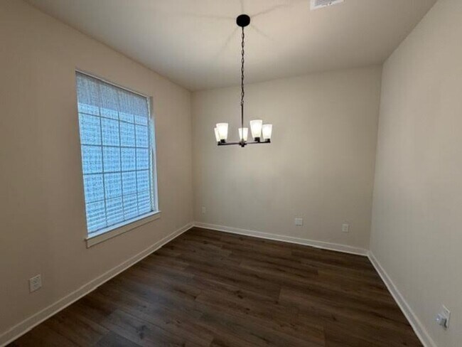 Foto del edificio - New Build in China Spring