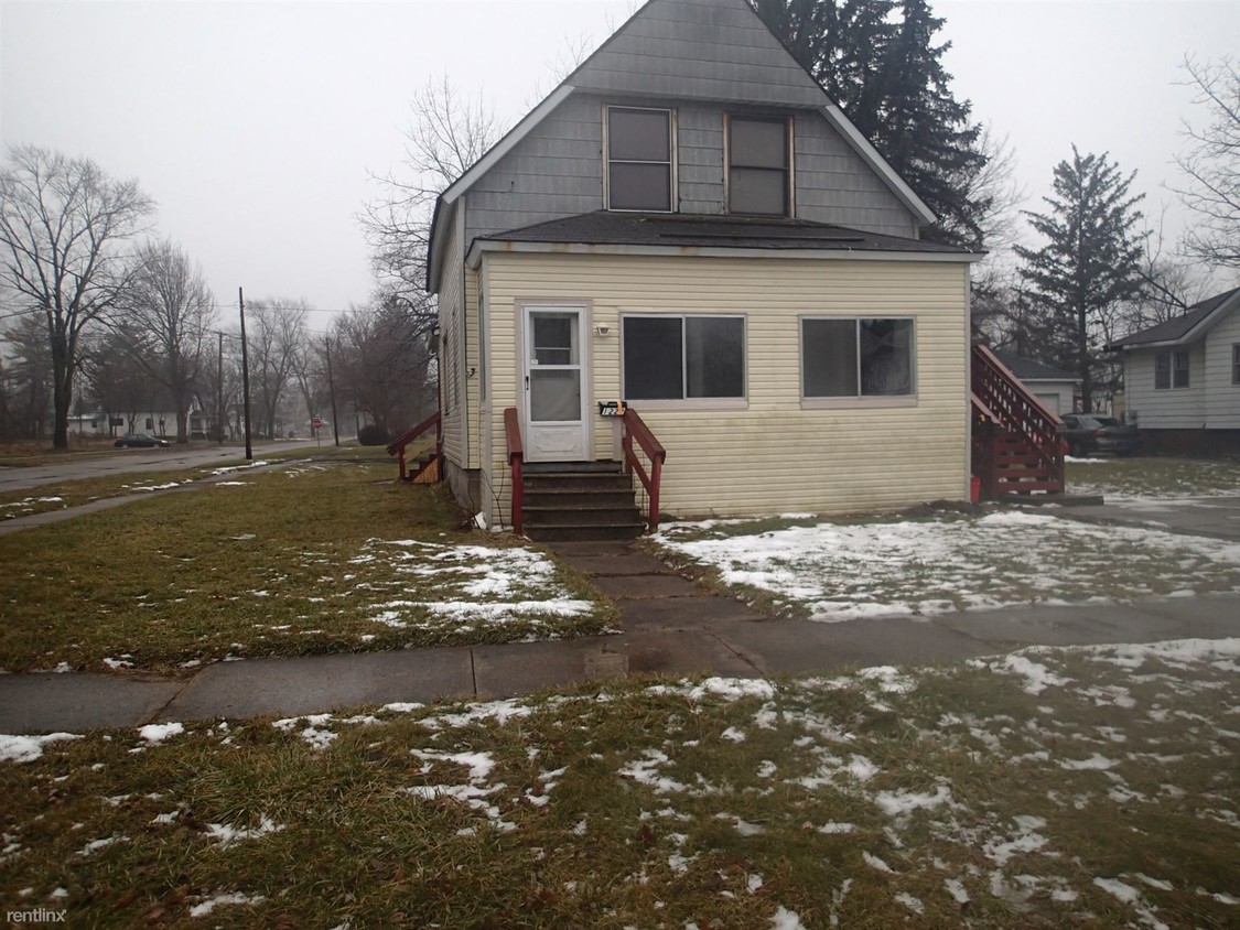 Primary Photo - 1222 Randolph St
