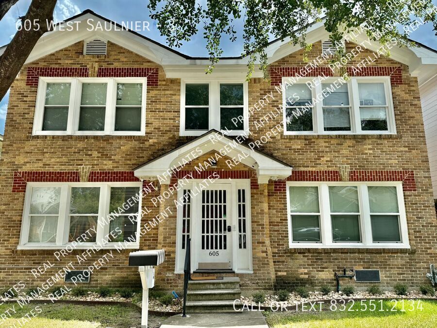 Primary Photo - 605 West Saulnier-3