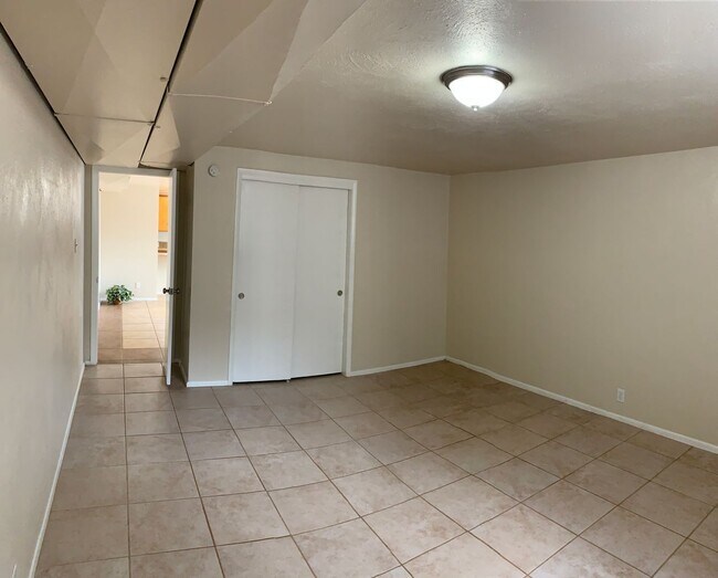 Photo - 1250carr Apartment