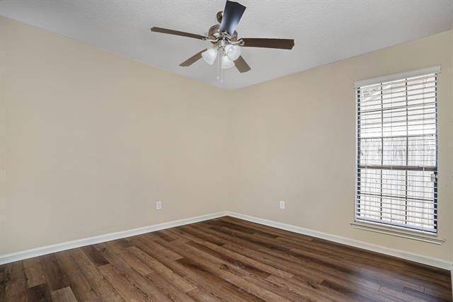 Building Photo - 3420 Jonquil Ln
