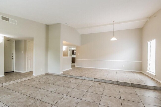 Foto del edificio - 2807 Killdeer Ln