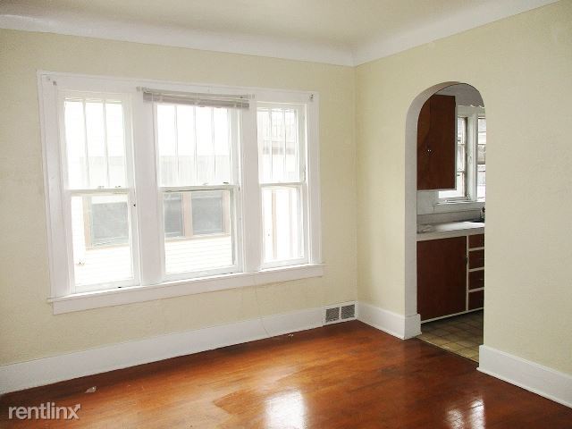 Building Photo - 3 br, 2 bath House - 716 S Burdick St