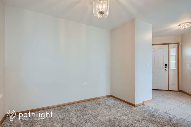 Foto del edificio - 16153 Hackney Dr