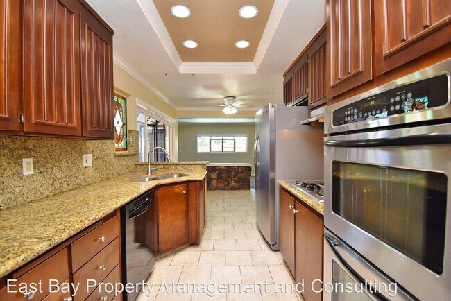 Building Photo - 3 br, 2 bath House - 35766 Blair Place