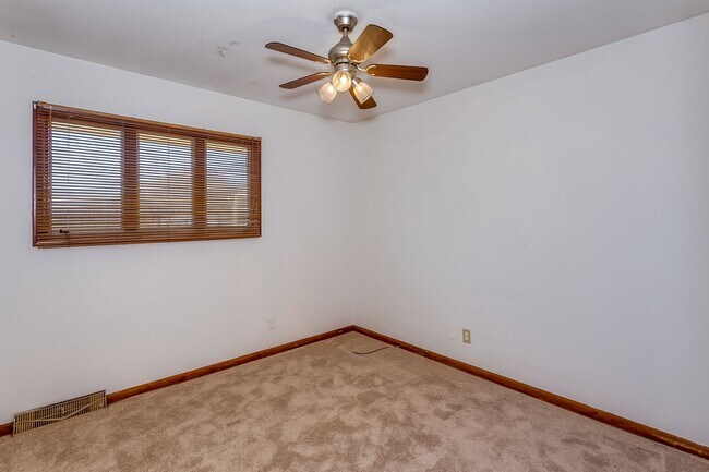 Foto del edificio - 4339 S Meridian Ave