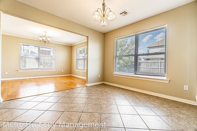 Building Photo - 4 br, 2.5 bath House - 700 Paint Lane