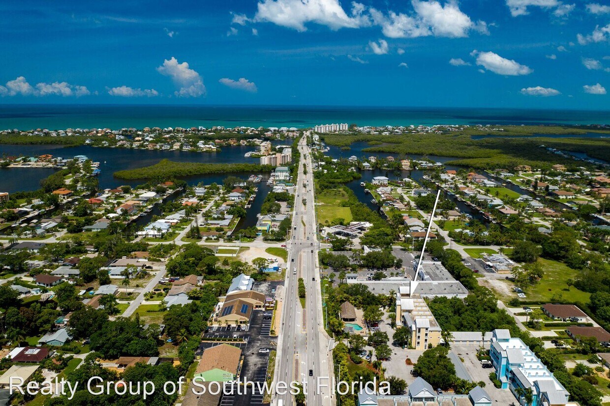 Primary Photo - 3 br, 3 bath House - 4450 Chickee Hut Cour...