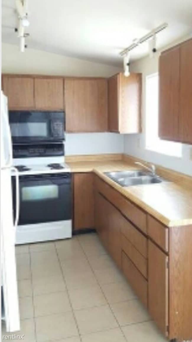 Building Photo - 2 br, 1 bath House - 112 Laura Street