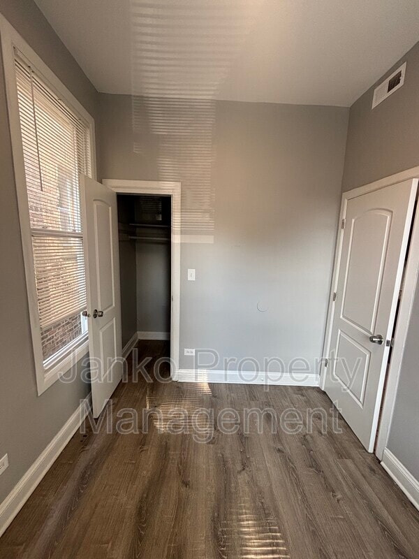 Building Photo - 6606 S Evans Ave