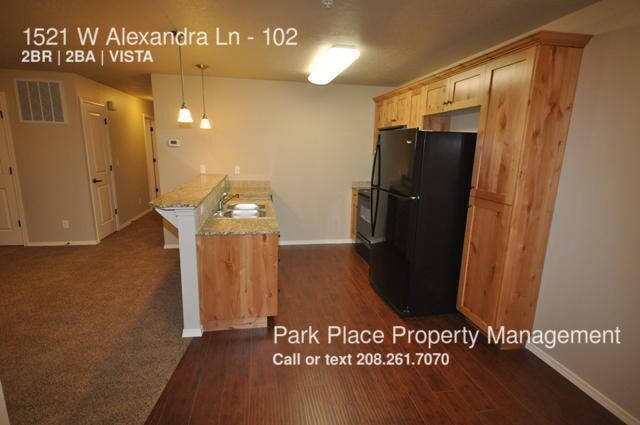 Foto del edificio - 1521 W Alexandra Ln