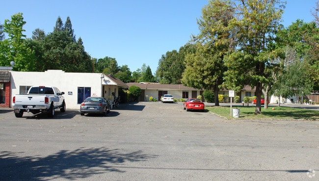 Building Photo - Mark West Estates Apartments