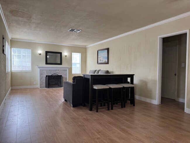 Foto del edificio - 11050 Keswick St